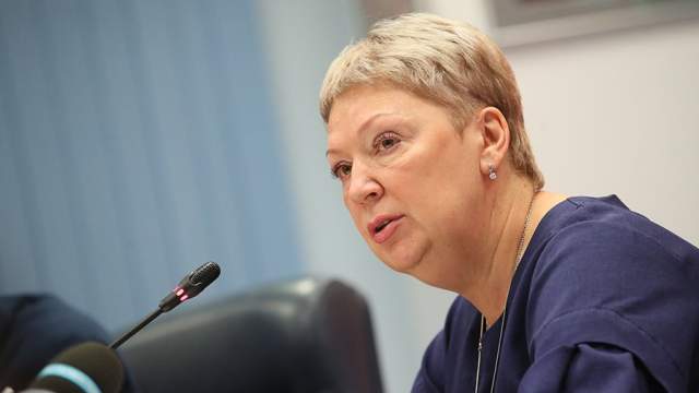 Министр Образования России 2022 Фамилия Фото Министр Образования России 2022 Фамилия Фото